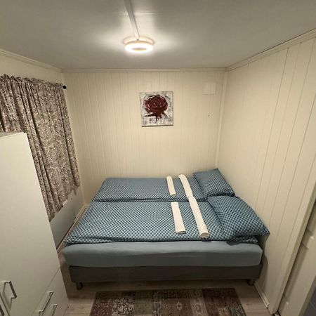 Strandveien 71 Skjervoy エクステリア 写真